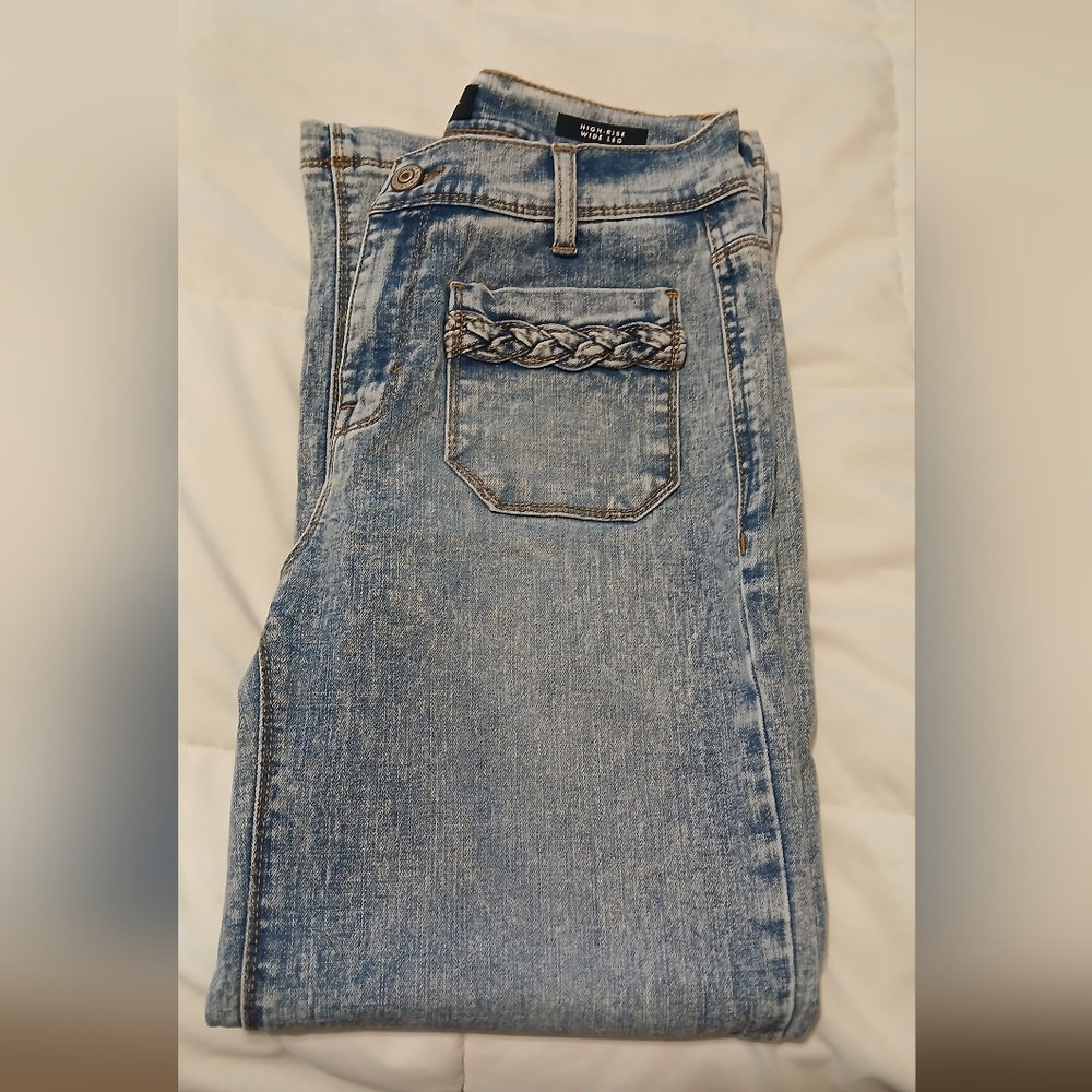 Curve Appeal Wide Leg Jean